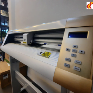 MÁY CẮT CHỮ DECAL ZIPCUT MC630 (CÓ ĐỊNH VỊ) - Hình ảnh 3