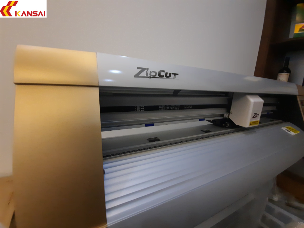 MÁY CẮT CHỮ DECAL ZIPCUT MC630 (CÓ ĐỊNH VỊ)