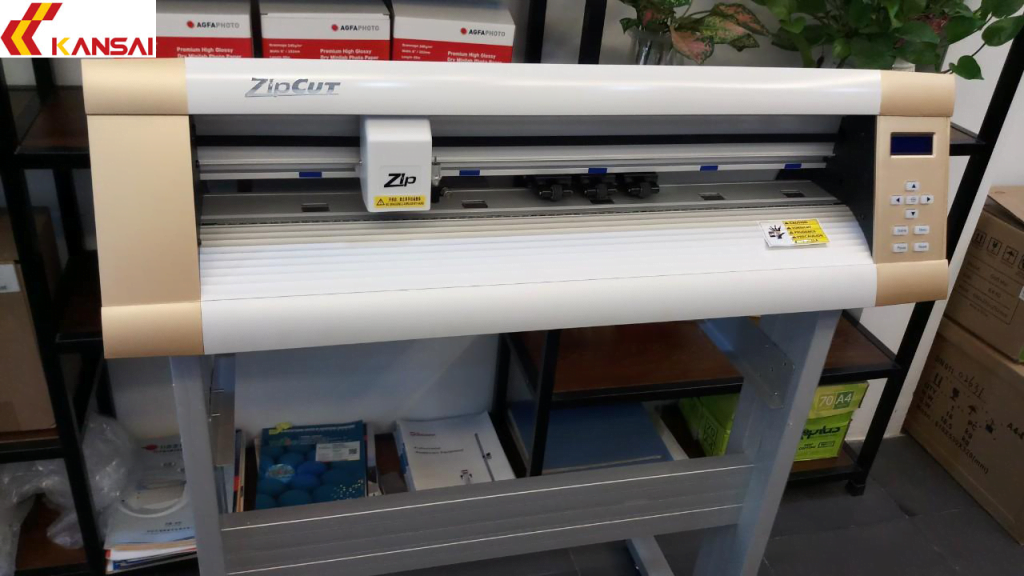 MÁY CẮT CHỮ DECAL ZIPCUT MC630 (CÓ ĐỊNH VỊ)