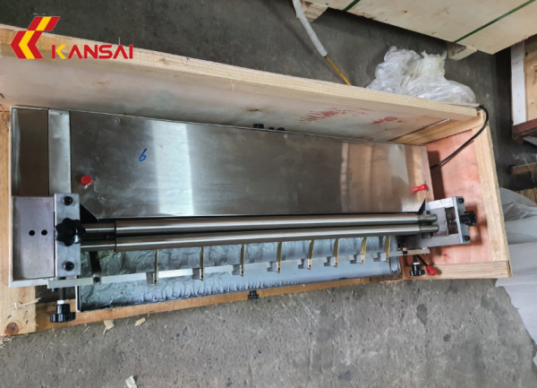 Máy bồi keo sữa JS-700