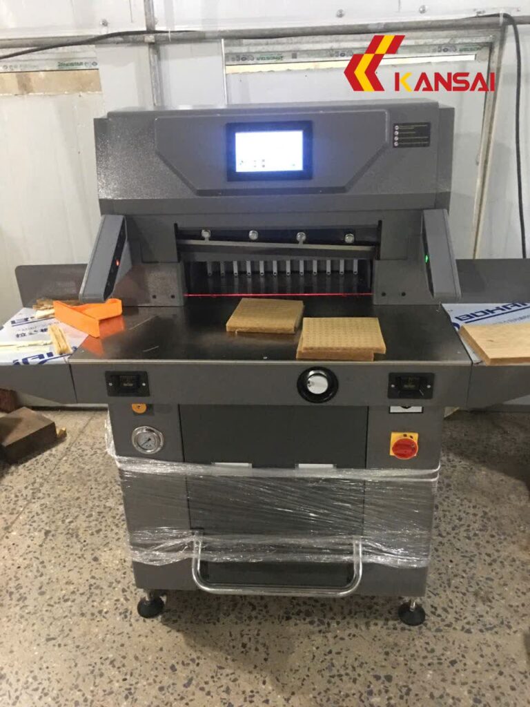 Máy xén giấy thủy lực model 5010PX