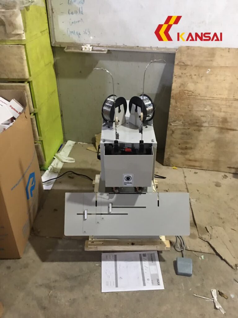 Máy dập ghim 2 đầu