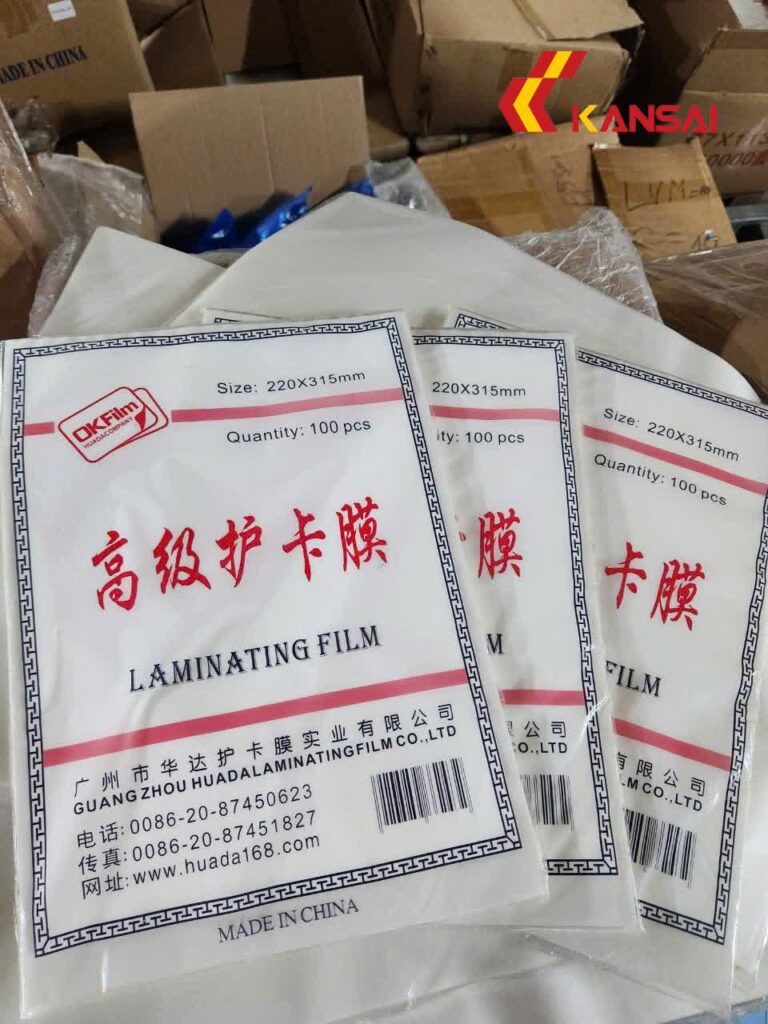 Giấy  ép  Plastic  khổ  A4  220x315  (CP6)
