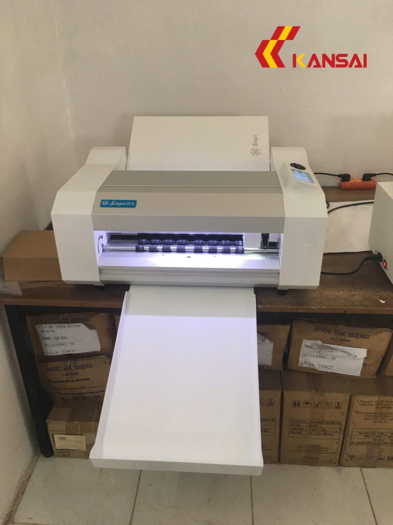 Máy cắt bế decal Saga SC30II Pro+