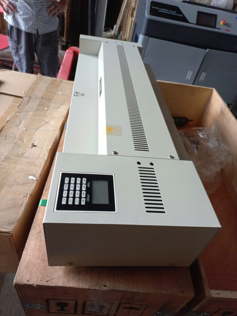 Máy ép plastic FGK-650 (khổ A1)